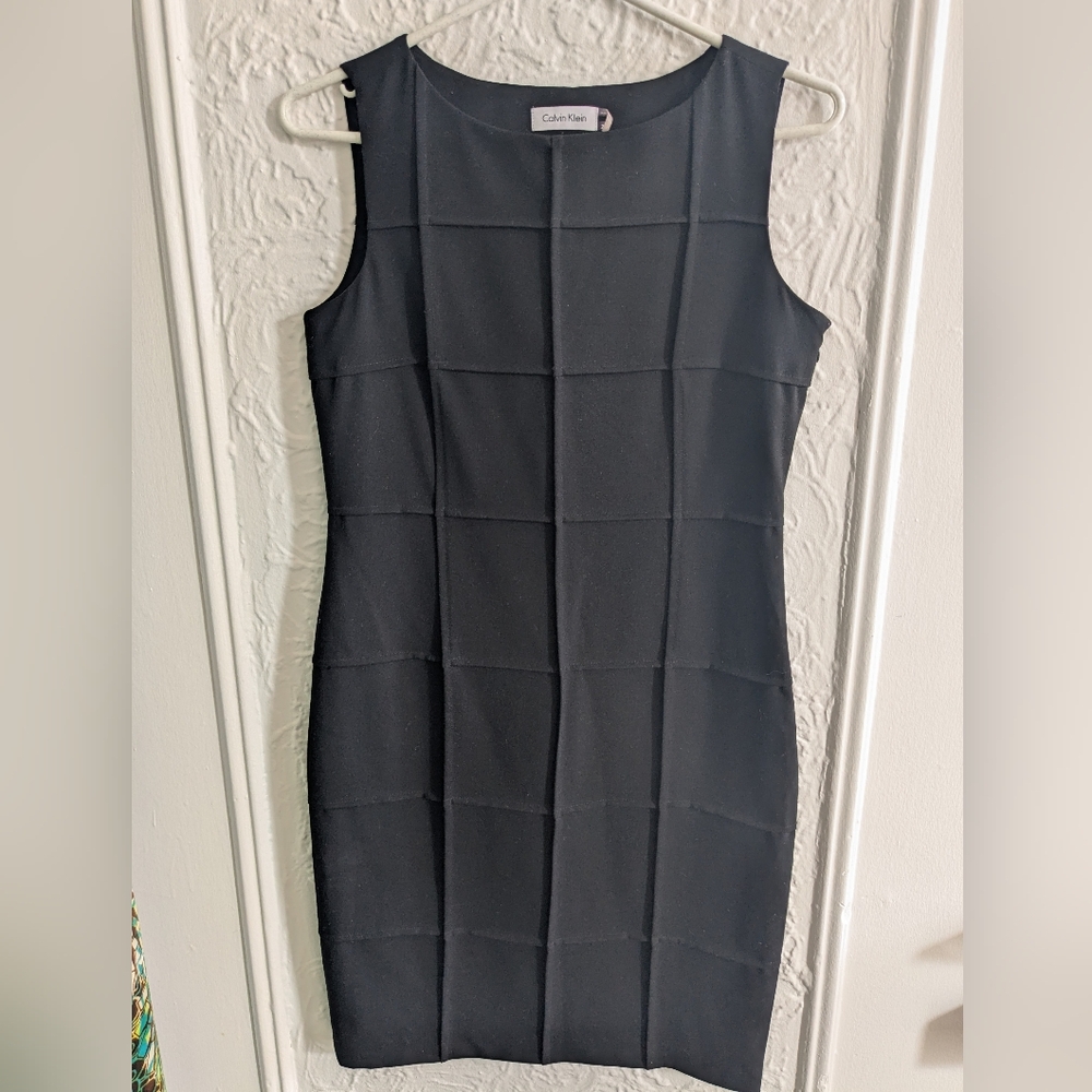 Calvin Klein Black Sleeveless Sheath Mini Dress